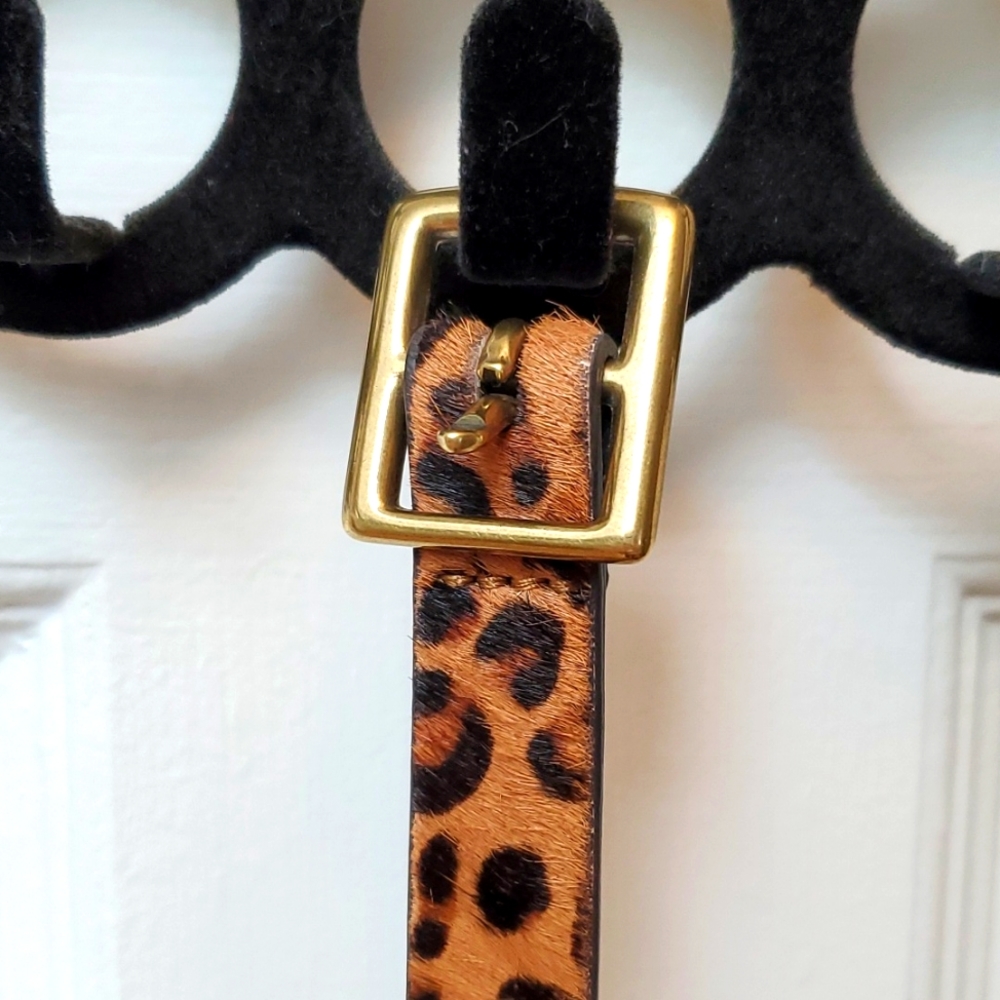 Woman's Leather Belt